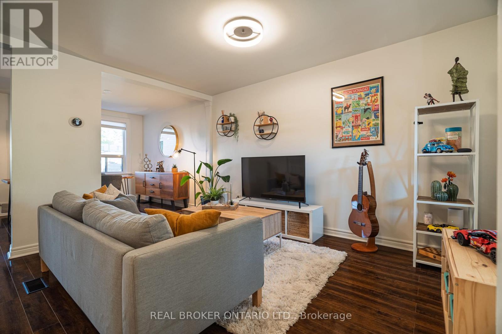204 Earlscourt Avenue W, Toronto, Ontario  M6E 4B1 - Photo 8 - W12434979