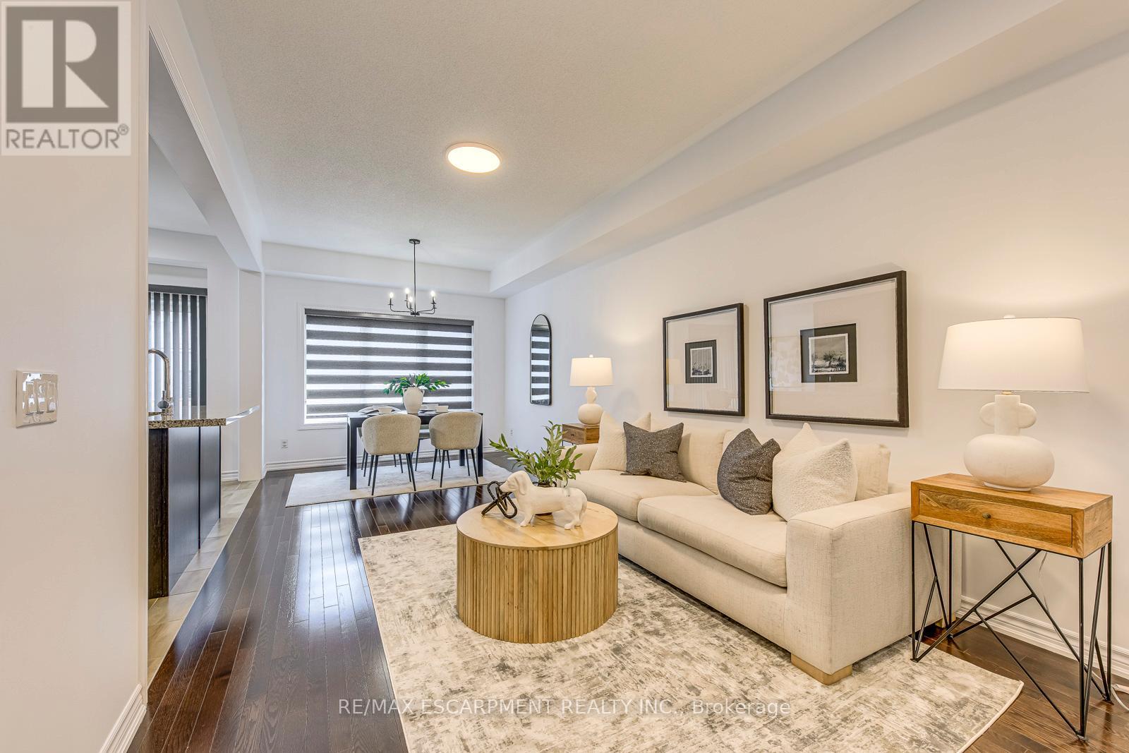414 Wheat Boom Drive, Oakville, Ontario  L6H 0R4 - Photo 6 - W12435001