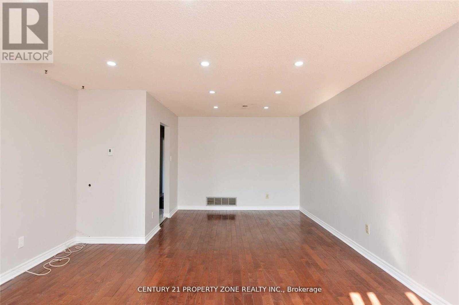 41 Crosswood Lane, Brampton, Ontario  L6V 3M1 - Photo 15 - W12435003