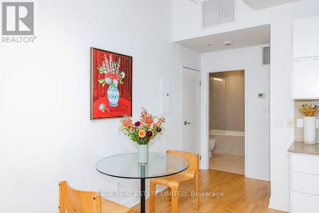 103 - 152 Annette Street, Toronto, Ontario  M6P 1P4 - Photo 16 - W12435008