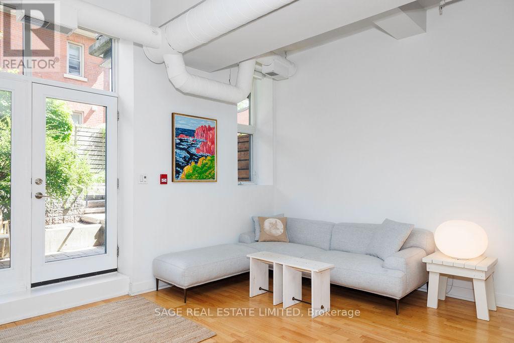103 - 152 Annette Street, Toronto, Ontario  M6P 1P4 - Photo 6 - W12435008