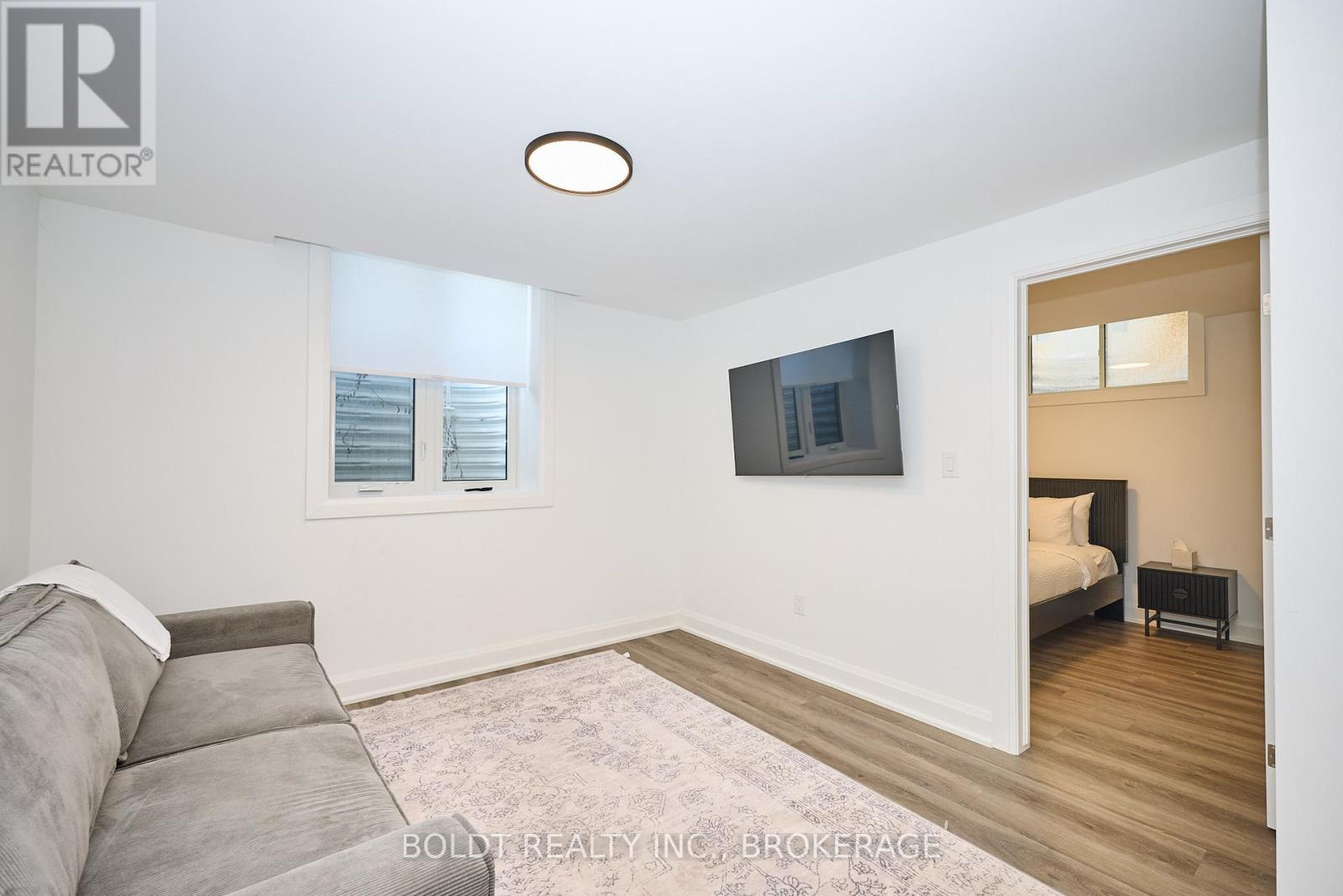 550 Mississauga Avenue, Fort Erie, Ontario  L2A 0G8 - Photo 27 - X12435080