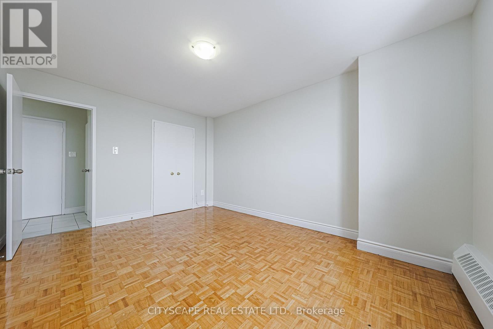 303 - 100 Rowena Drive, Toronto, Ontario  M3A 1P9 - Photo 14 - C12434952