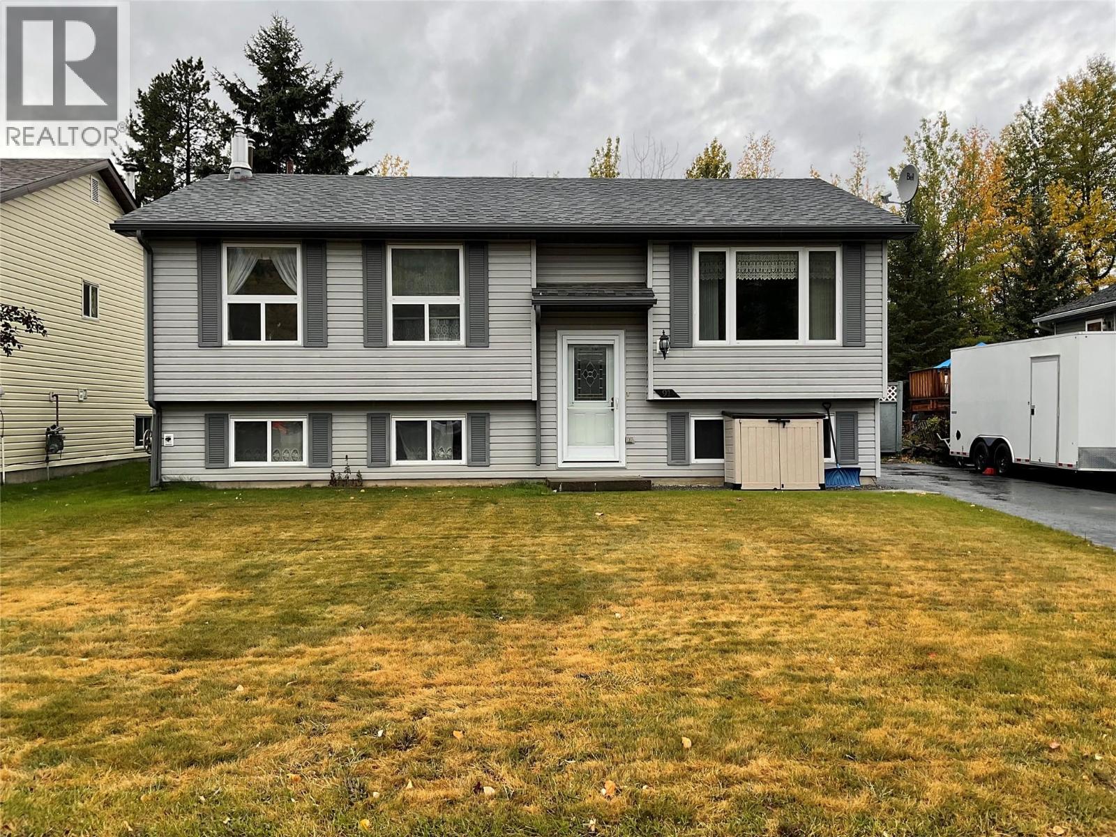 91 Wolverine Avenue, tumbler ridge, British Columbia
