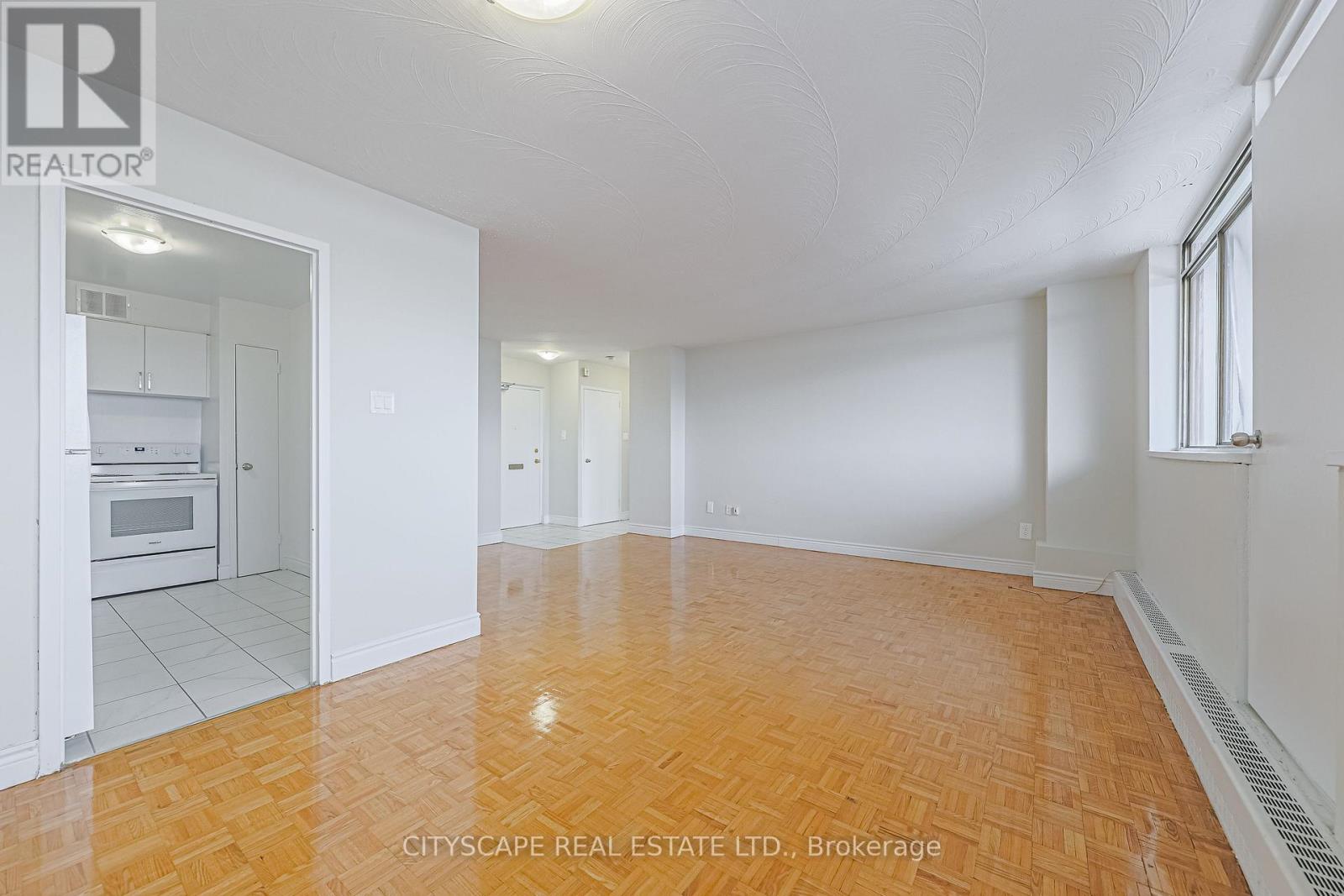 303 - 100 Rowena Drive, Toronto, Ontario  M3A 1P9 - Photo 9 - C12434952