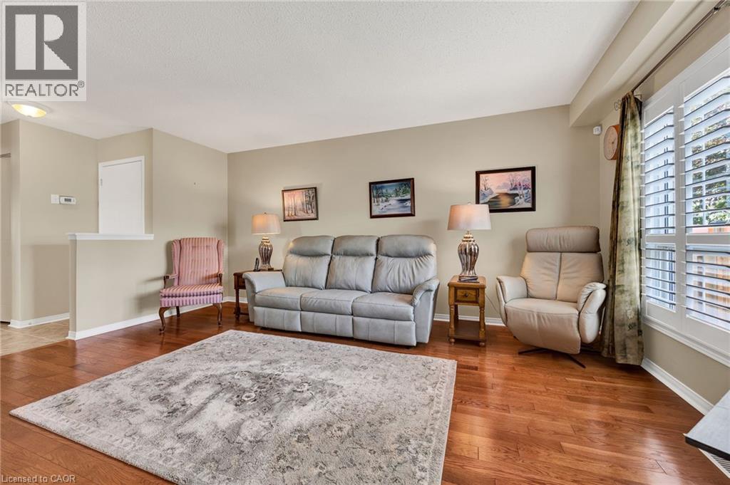609 Trico Drive, Cambridge, Ontario  N3H 5P2 - Photo 4 - 40772410