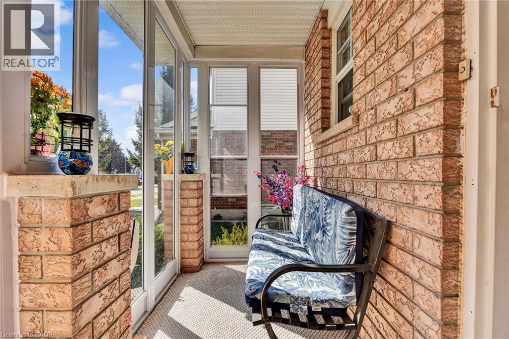 609 Trico Drive, Cambridge, Ontario  N3H 5P2 - Photo 2 - 40772410