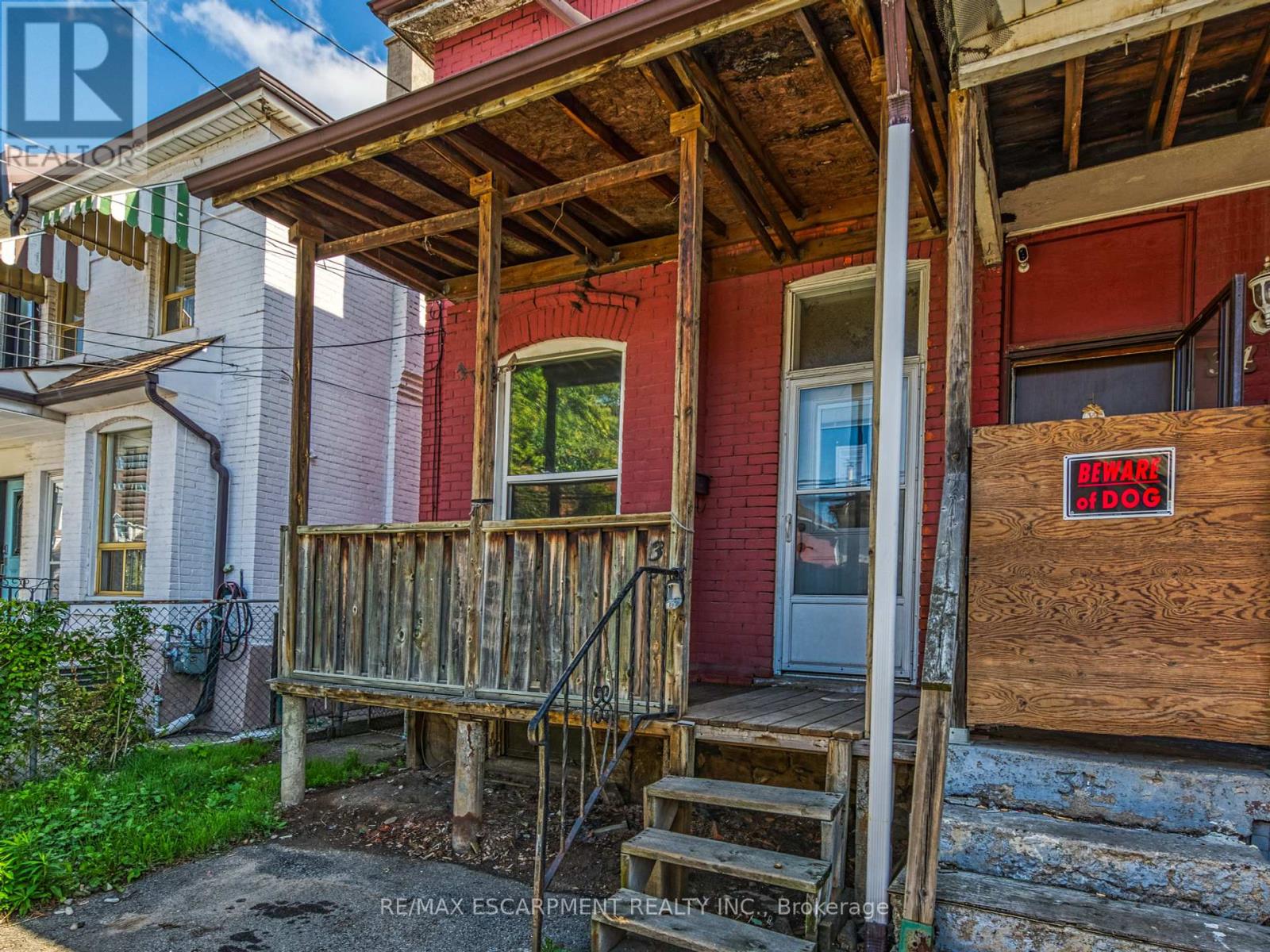 36 Fullerton Avenue, Hamilton, Ontario  L8L 6G8 - Photo 3 - X12434958