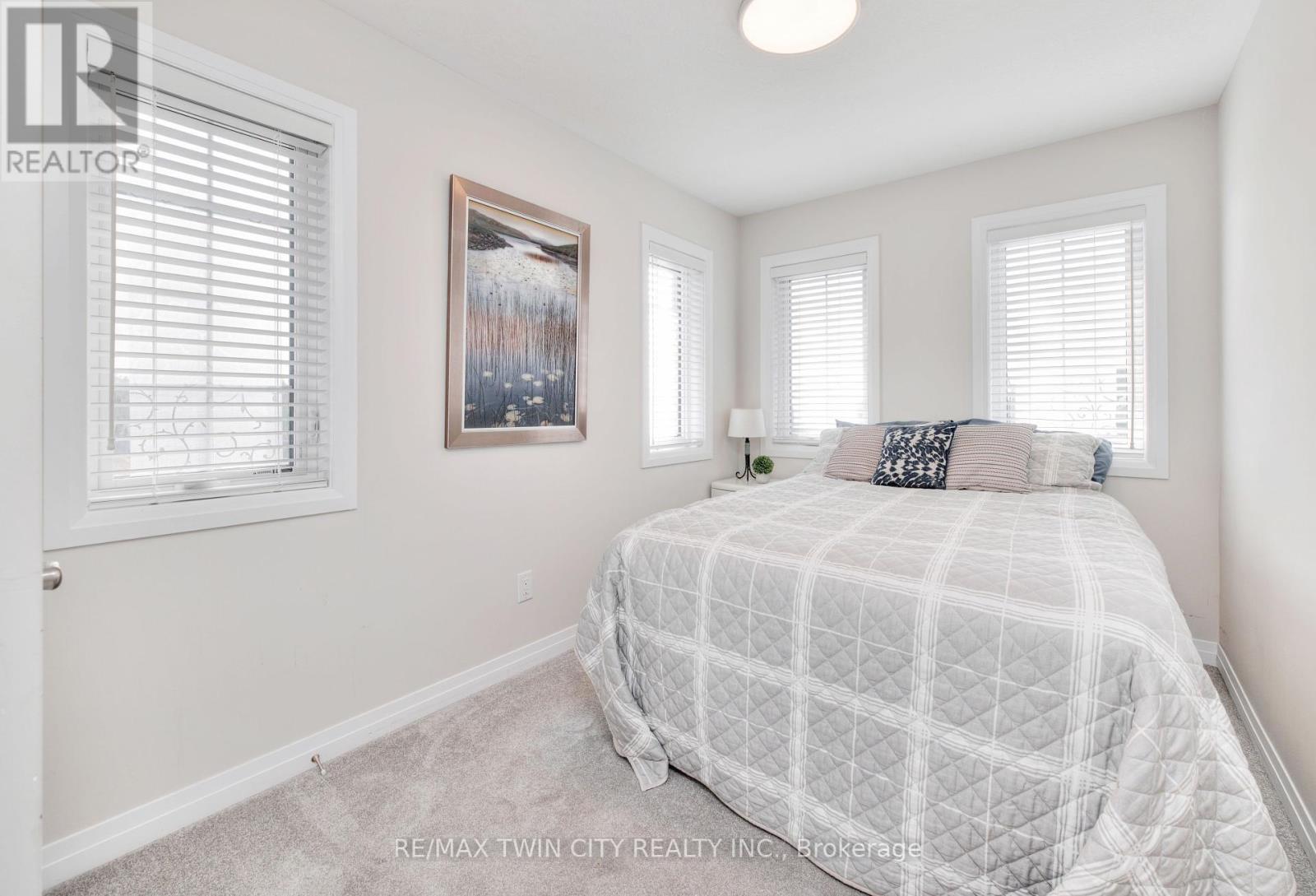 41 Sportsman Hill Street, Kitchener, Ontario  N2P 0J4 - Photo 33 - X12435012