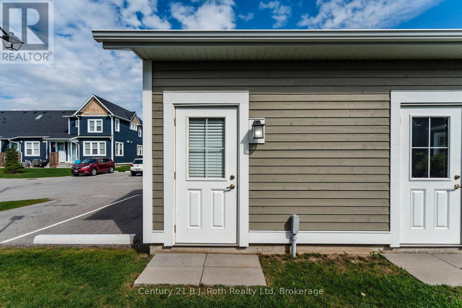 67 Discovery Trail, Midland, Ontario  L4K 0H5 - Photo 42 - S12432727