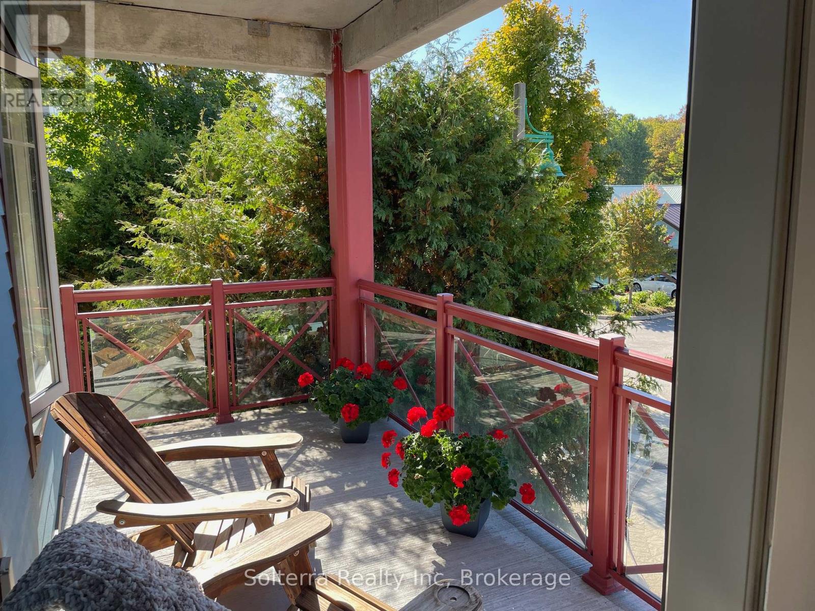 Unit #208 - 130 Steamship Bay Road, Gravenhurst, Ontario  P1P 1Z9 - Photo 13 - X12435142