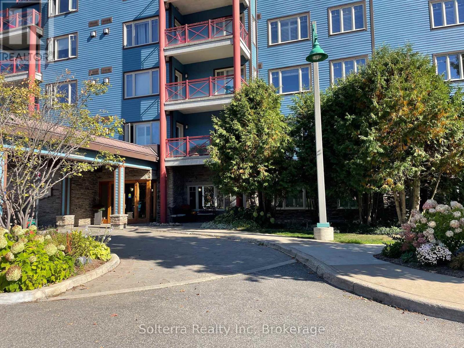 UNIT #208 - 130 STEAMSHIP BAY ROAD, Gravenhurst, Ontario