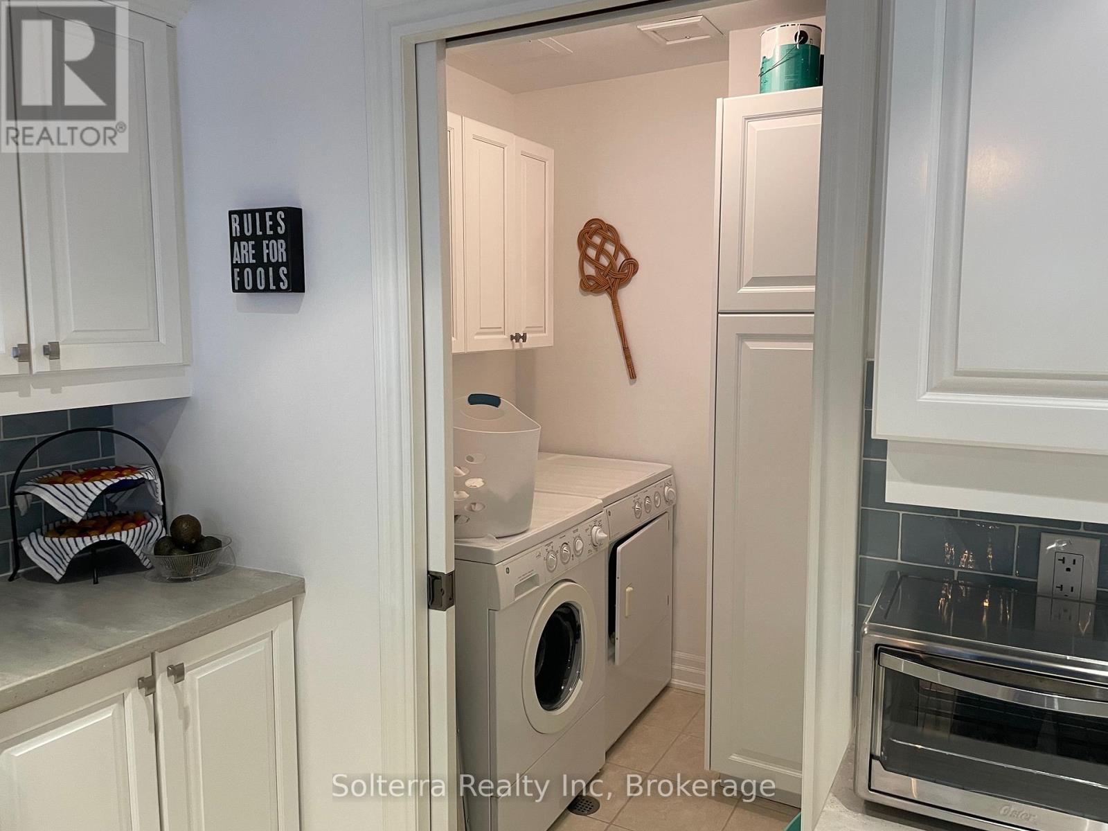 Unit #208 - 130 Steamship Bay Road, Gravenhurst, Ontario  P1P 1Z9 - Photo 8 - X12435142
