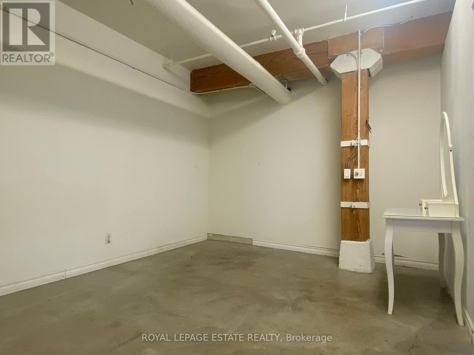 3 - 535 Queen Street E, Toronto, Ontario  M5A 1V1 - Photo 7 - C12411662