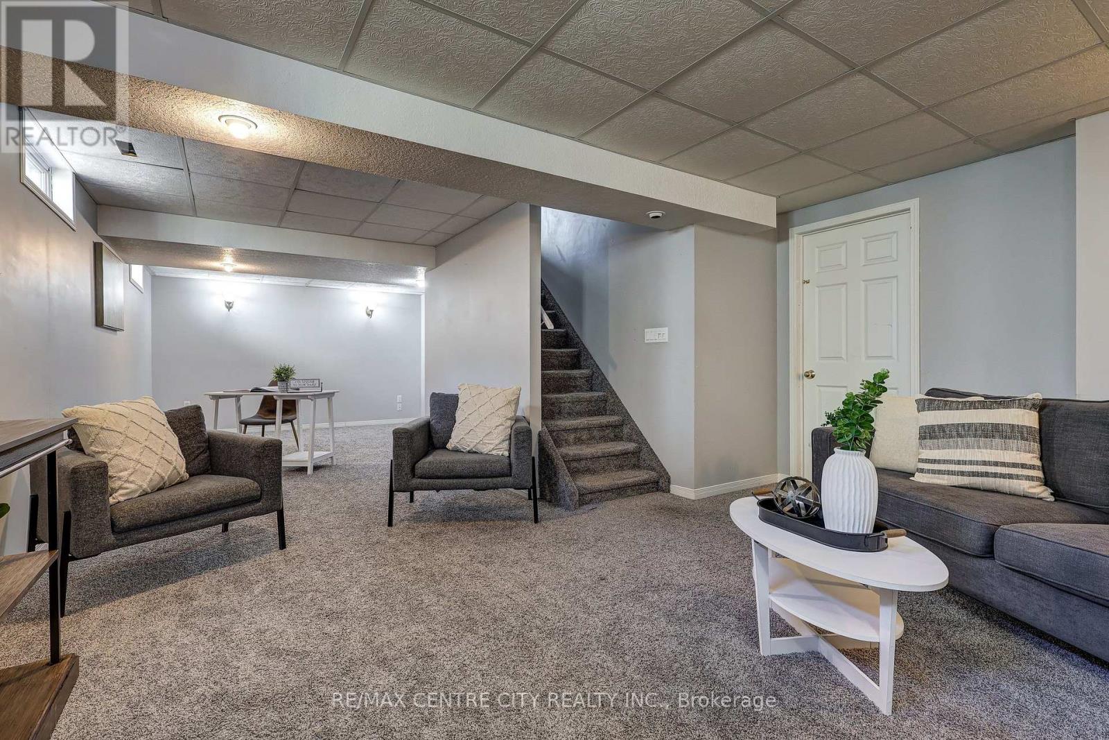 19 Lyford Court, St. Thomas, Ontario  N5R 6C6 - Photo 35 - X12434722