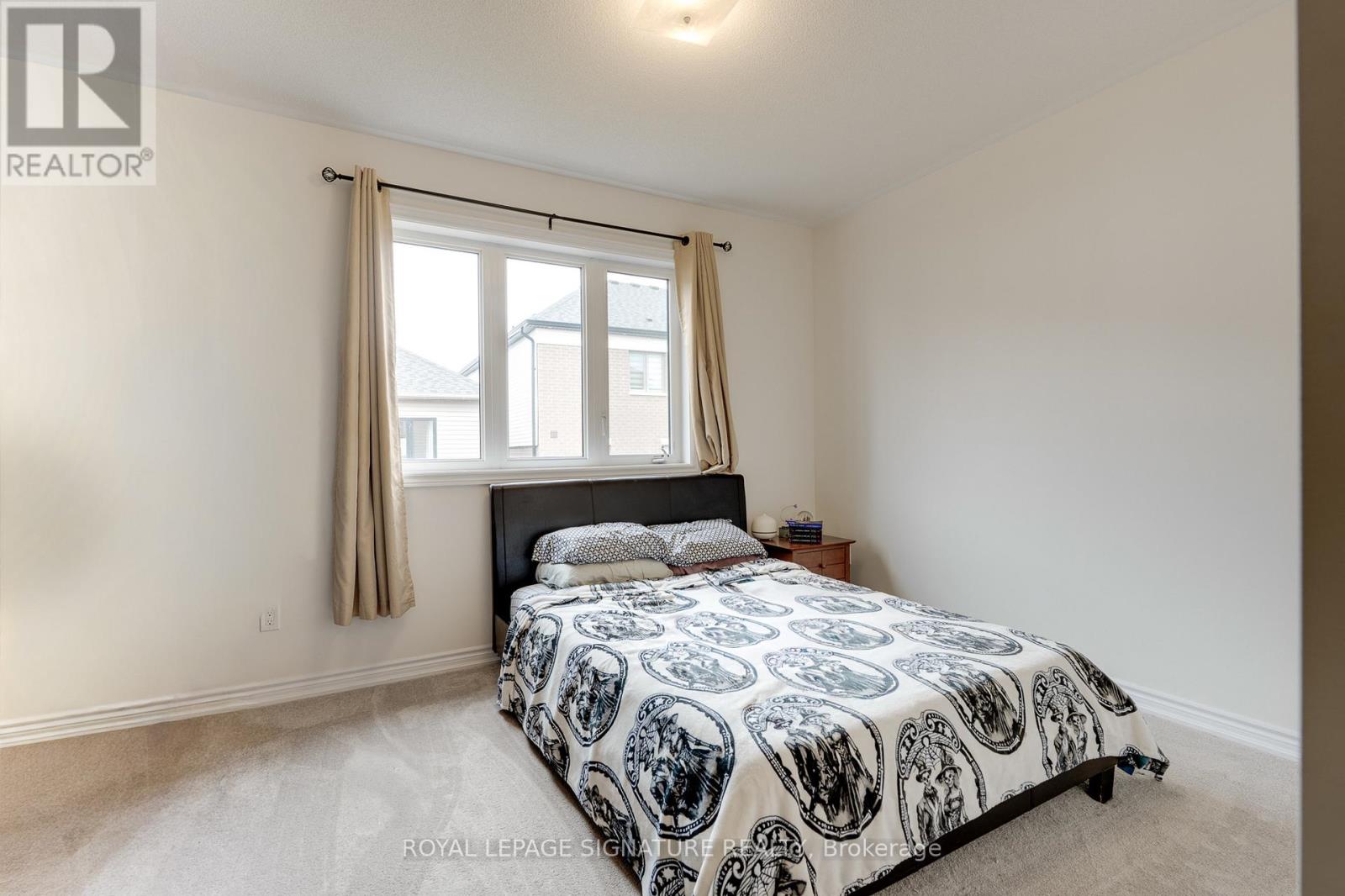 62 Bannister Road, Barrie, Ontario  L9J 0L7 - Photo 12 - S12435010