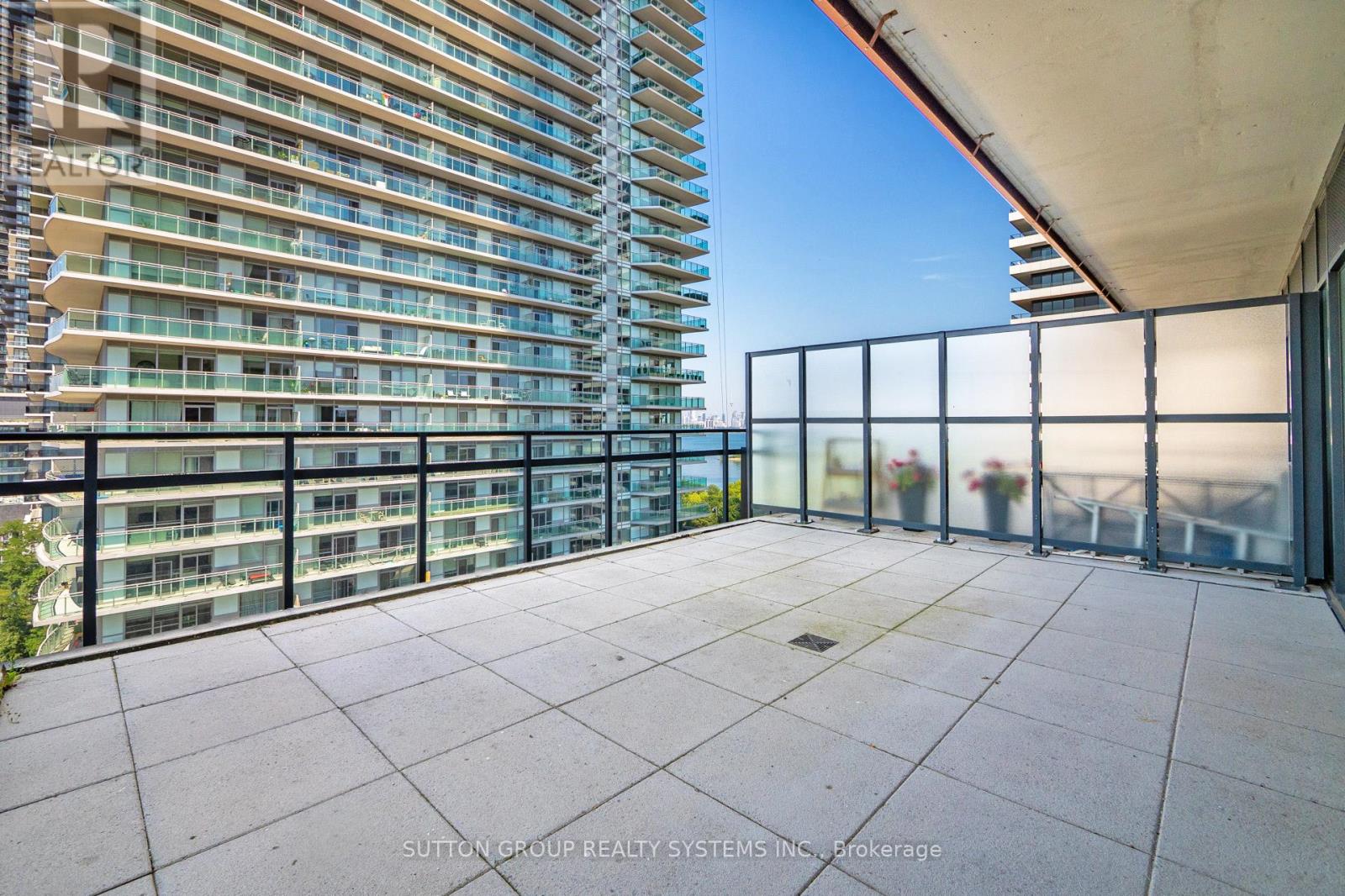 914 - 30 Shore Breeze Drive, Toronto, Ontario  M8V 0J1 - Photo 28 - W12387391