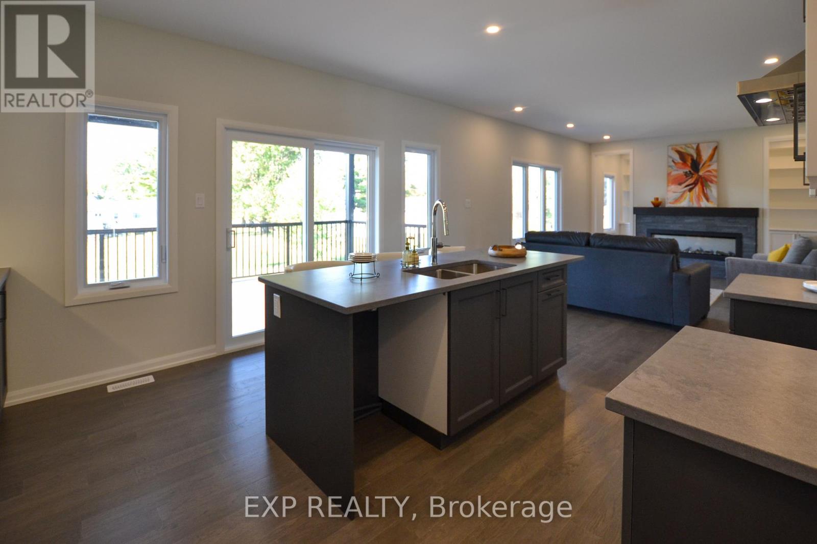 623 Montessor Crescent, Clarence-Rockland, Ontario   - Photo 18 - X12435100