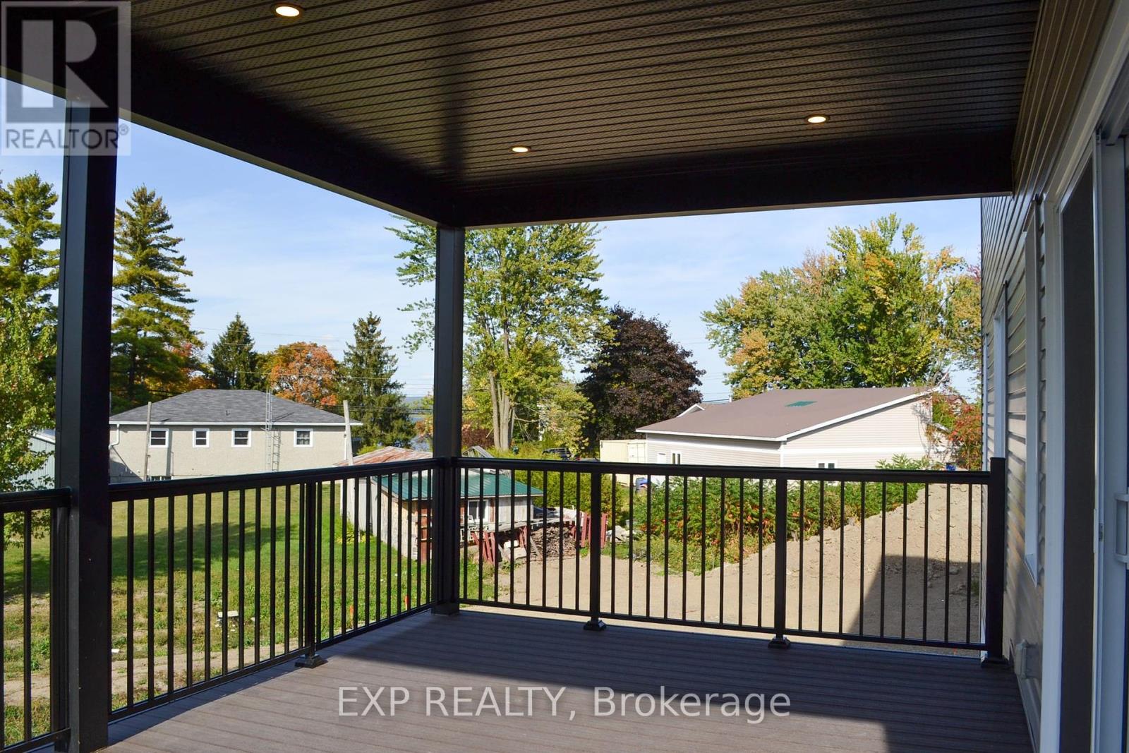 623 Montessor Crescent, Clarence-Rockland, Ontario   - Photo 7 - X12435100