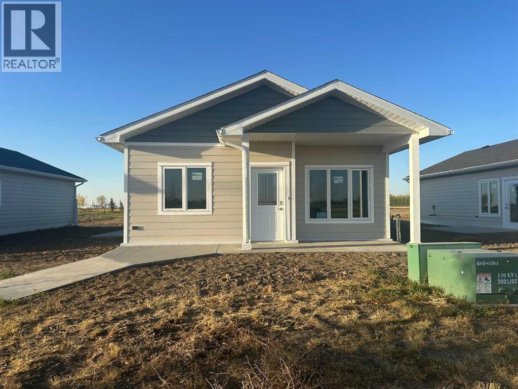 Property at 4909 72 Avenue image 1