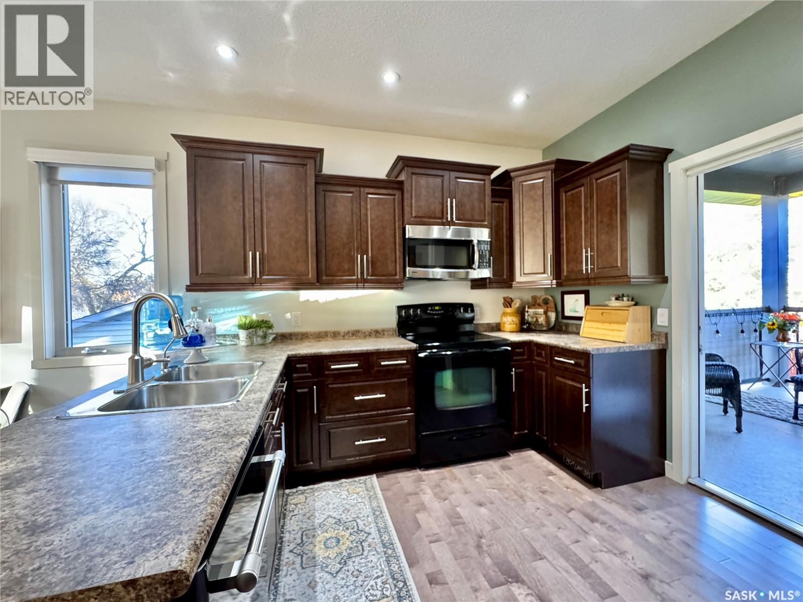 203 Fifth Avenue N, Yorkton, Saskatchewan  S3N 0Z5 - Photo 26 - SK019663