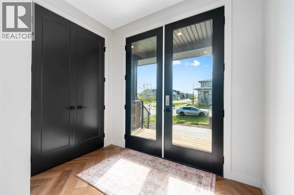 Property at 147 Siltstone Place image 2