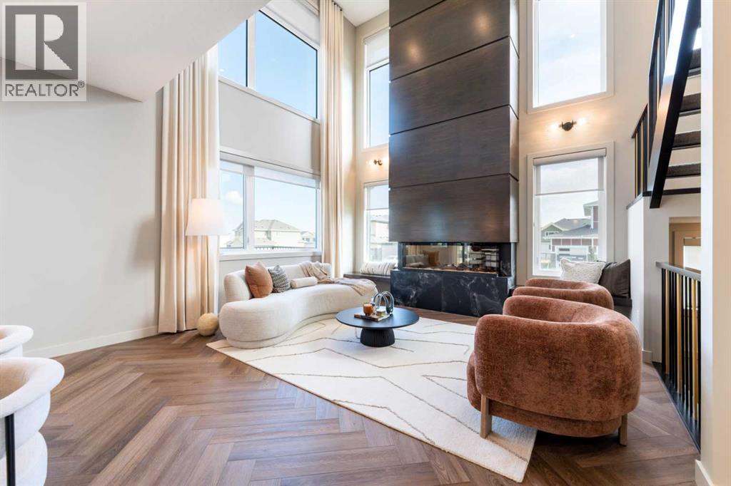 Property at 147 Siltstone Place image 4