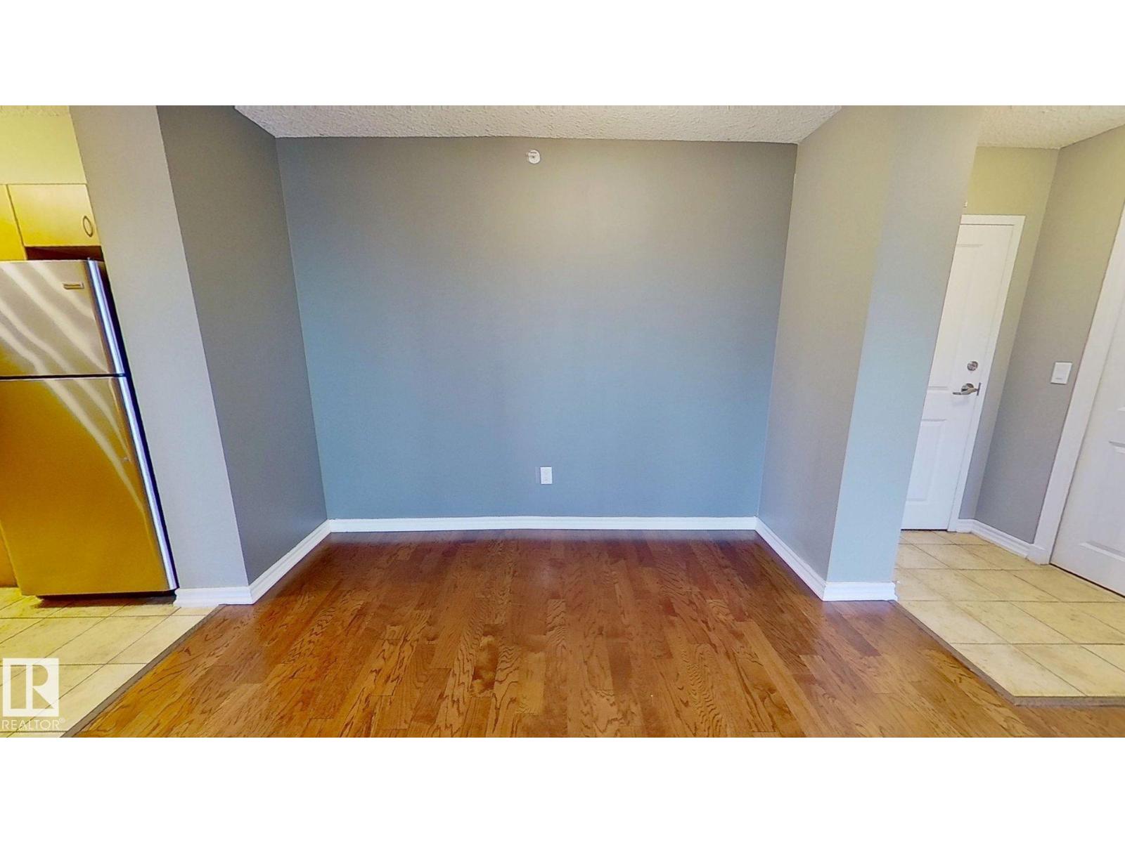 #1604 10303 105 St Nw, Edmonton, Alberta  T5J 5G3 - Photo 3 - E4460103