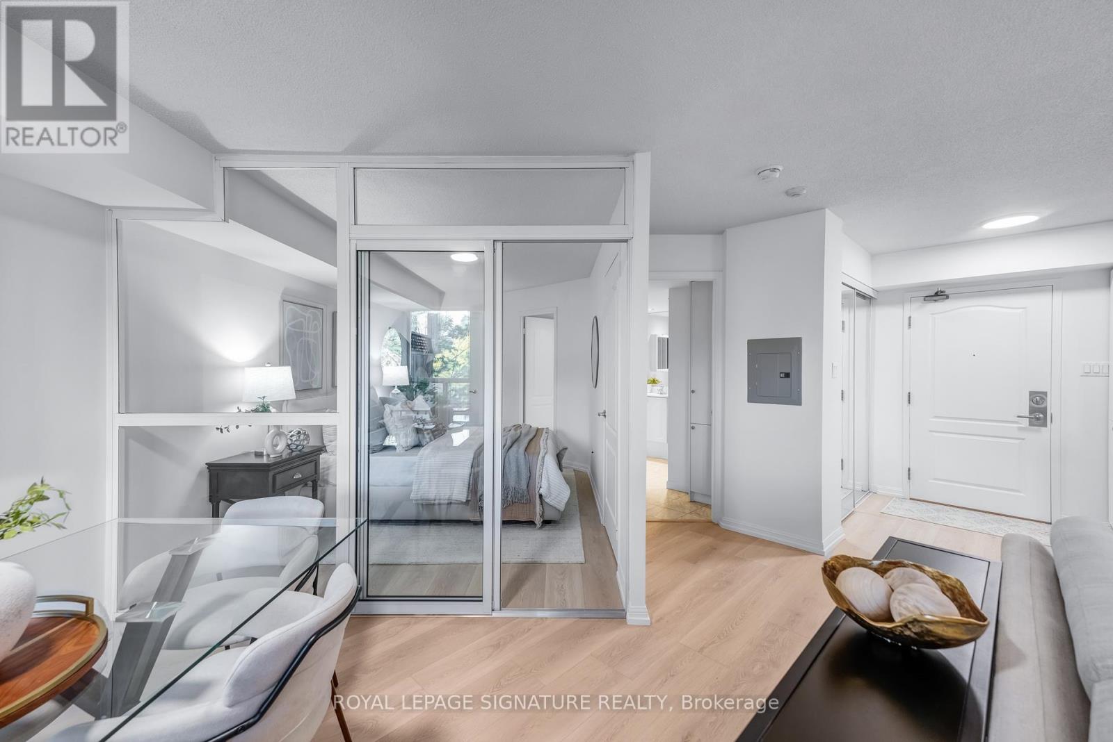 317 - 18 Wanless Avenue, Toronto, Ontario  M4N 3R9 - Photo 13 - C12435049