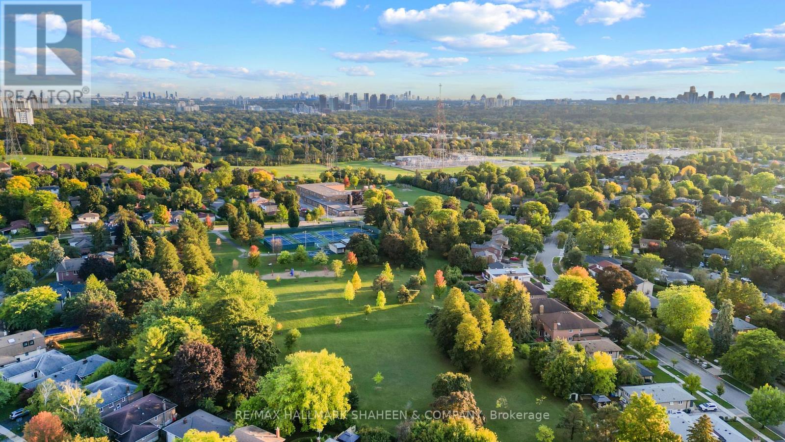67 Clansman Boulevard, Toronto, Ontario  M2H 1X7 - Photo 11 - C12435085