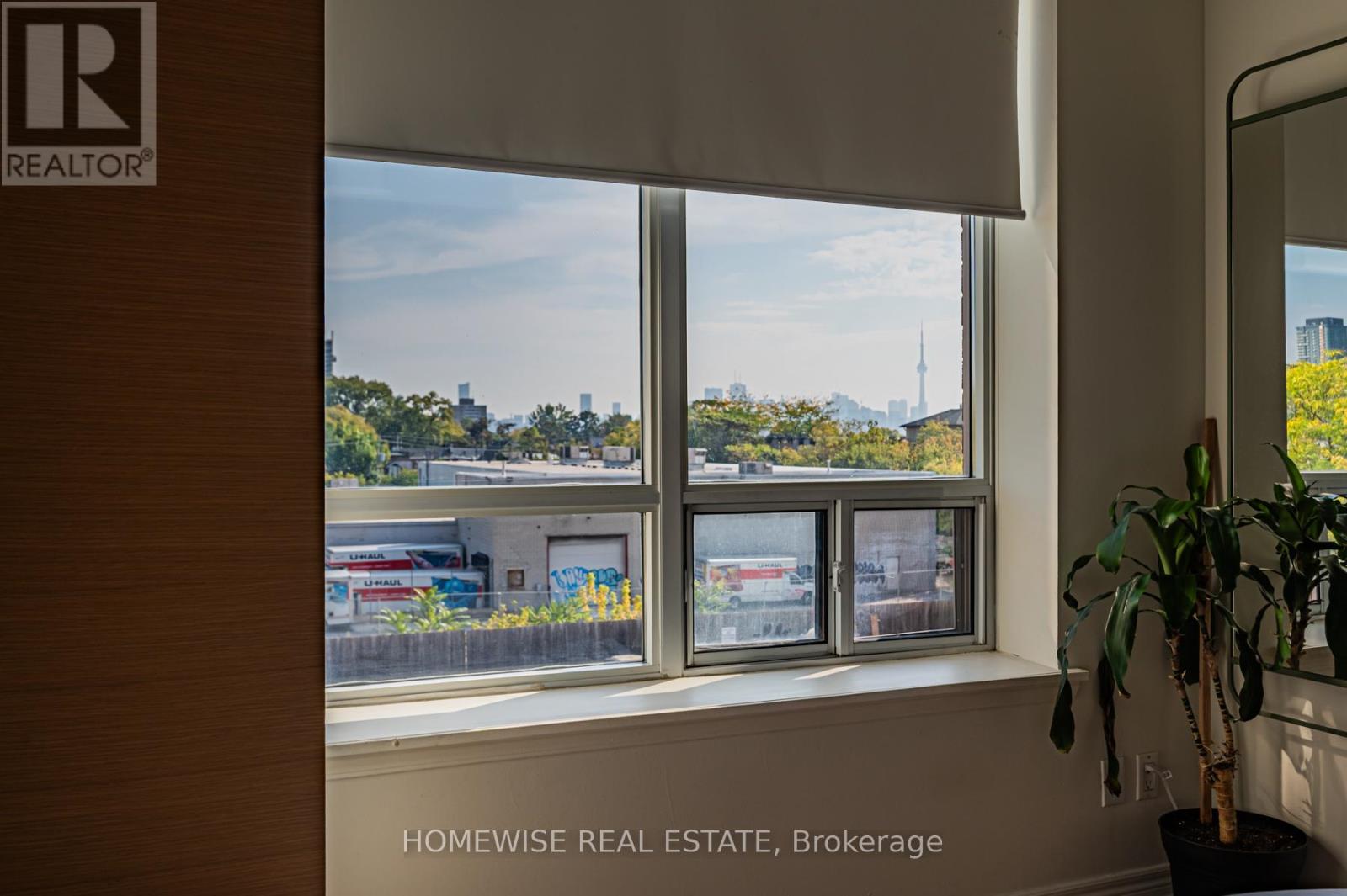 404 - 1369 Bloor Street W, Toronto, Ontario  M6P 4J4 - Photo 13 - C12435112