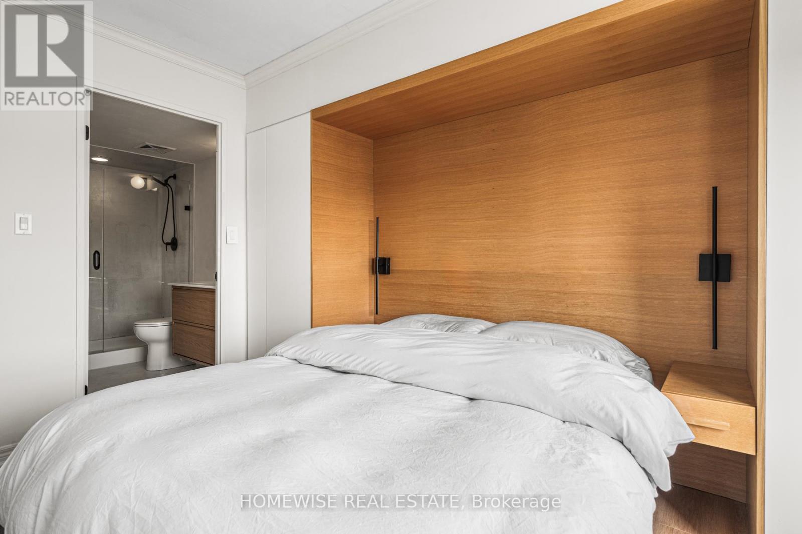 404 - 1369 Bloor Street W, Toronto, Ontario  M6P 4J4 - Photo 15 - C12435112