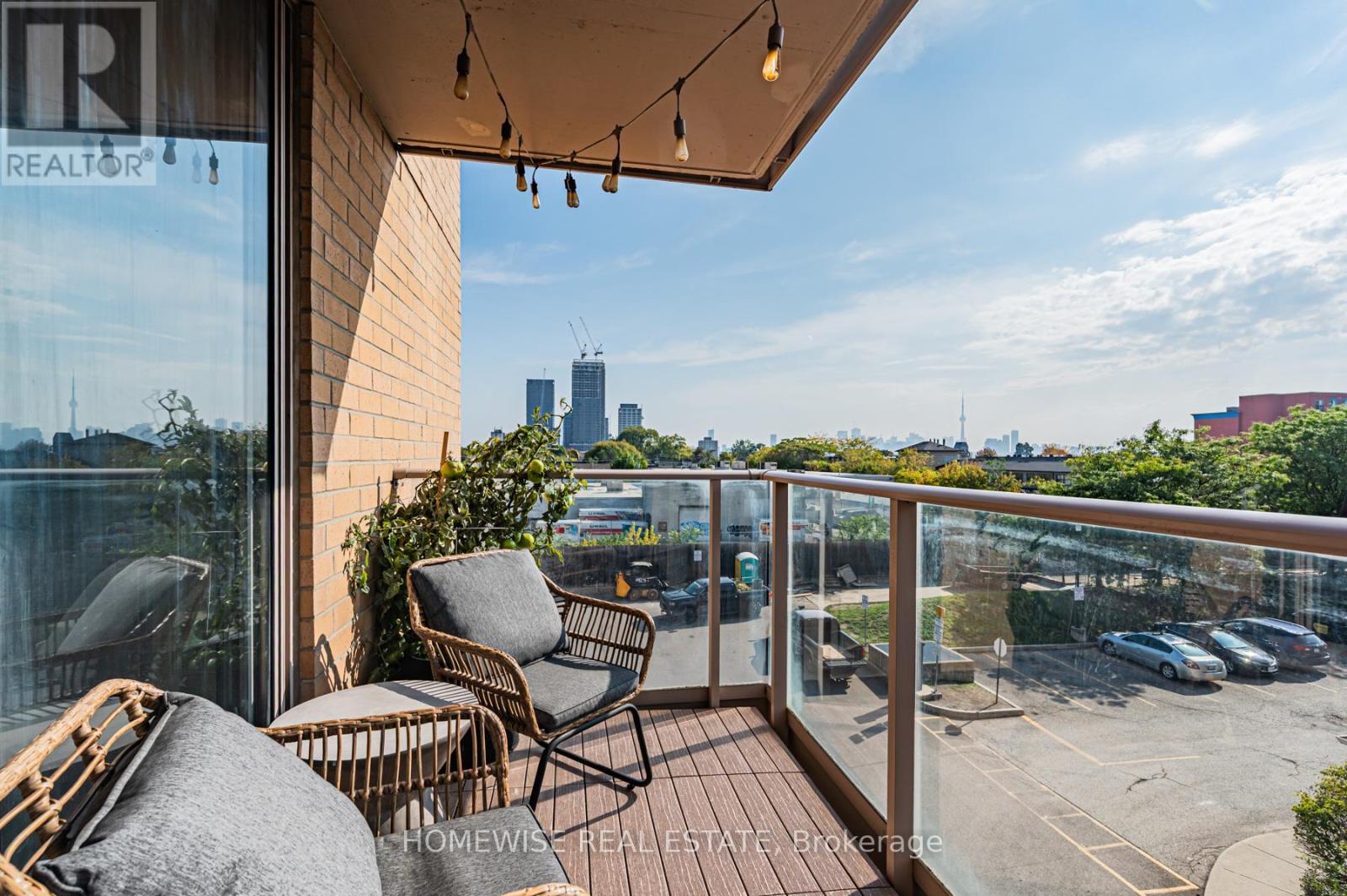 404 - 1369 Bloor Street W, Toronto, Ontario  M6P 4J4 - Photo 19 - C12435112