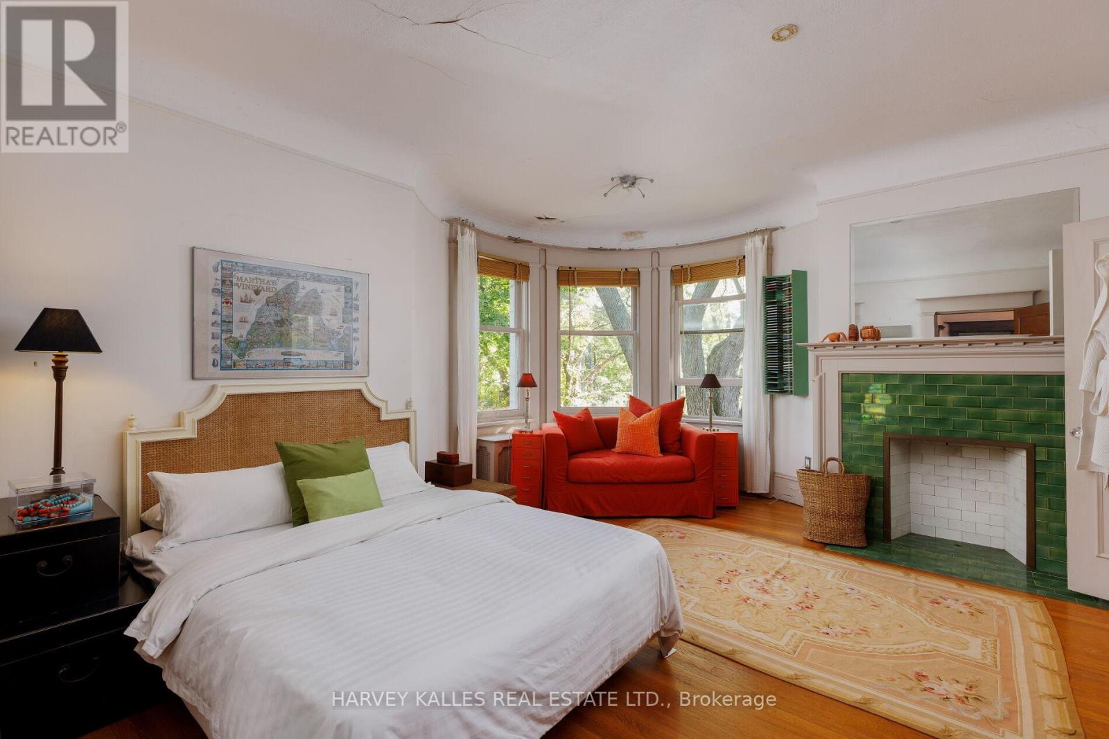 114 Glen Road, Toronto, Ontario  M4W 2V9 - Photo 31 - C12435116