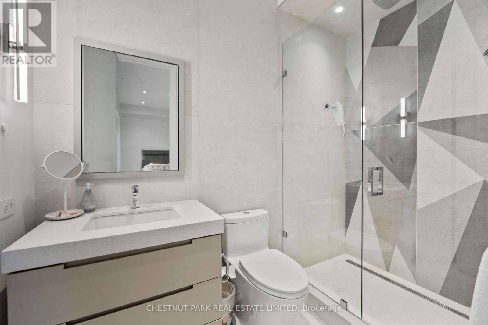 43 Summerhill Avenue, Toronto, Ontario  M4T 1A9 - Photo 24 - C12435149