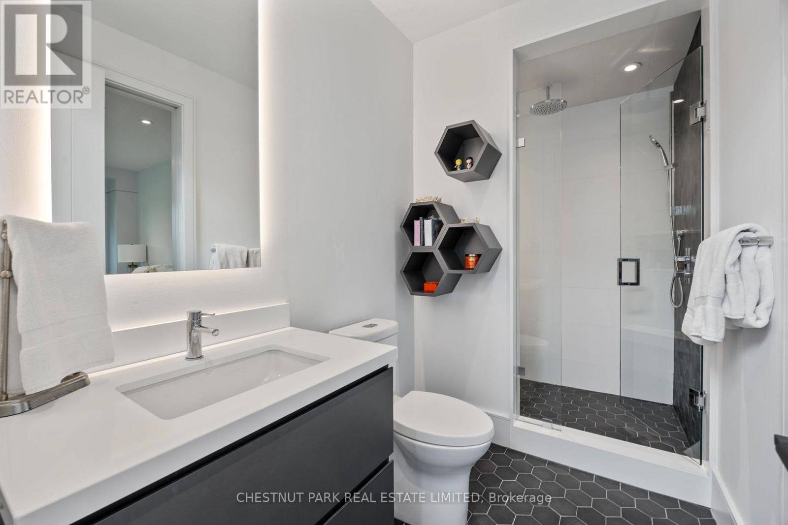 43 Summerhill Avenue, Toronto, Ontario  M4T 1A9 - Photo 29 - C12435149