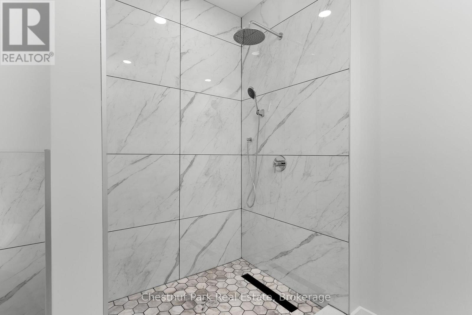 24 Aspen Lane, Nipissing, Ontario  P0H 1Z0 - Photo 13 - X12322627