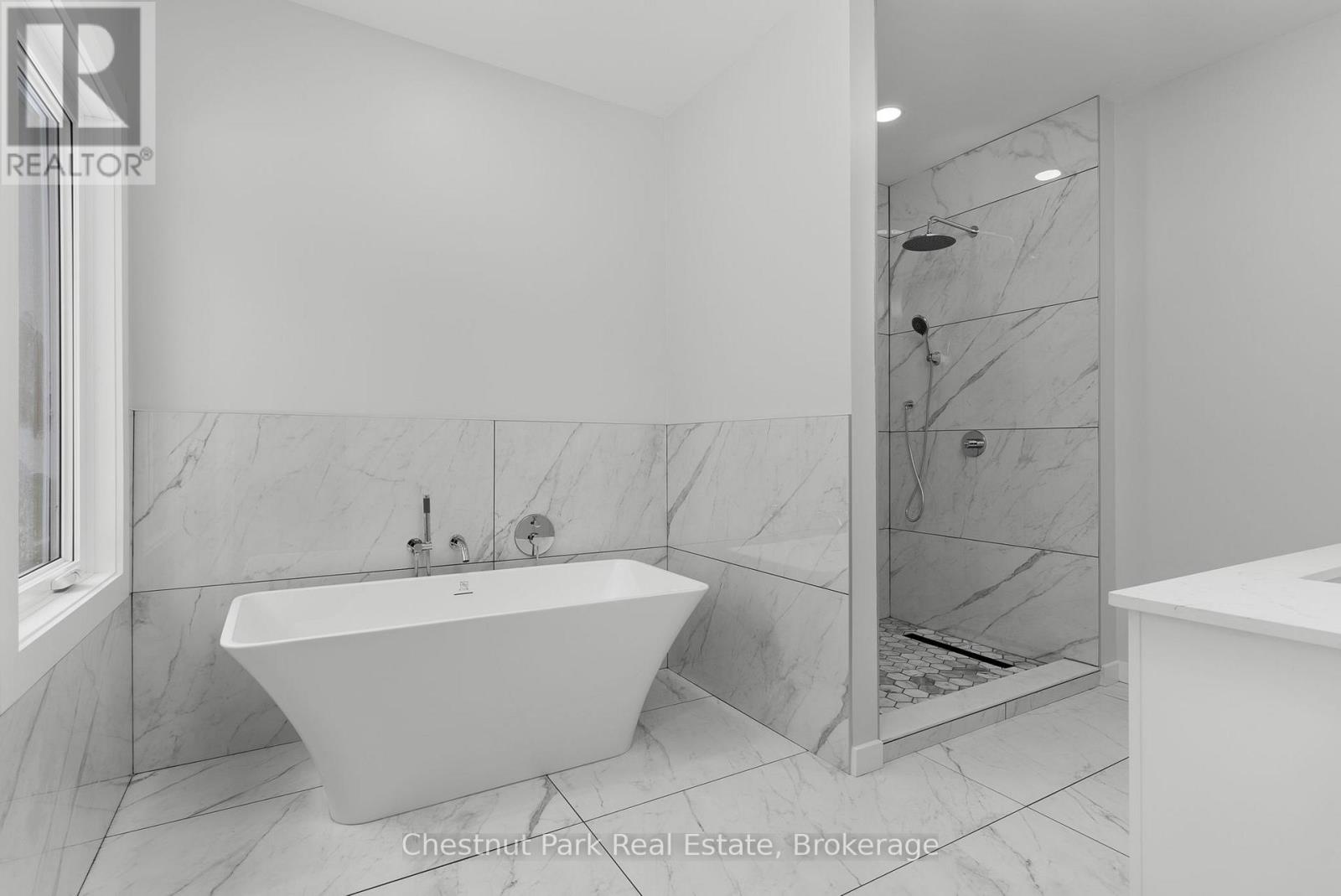 24 Aspen Lane, Nipissing, Ontario  P0H 1Z0 - Photo 15 - X12322627