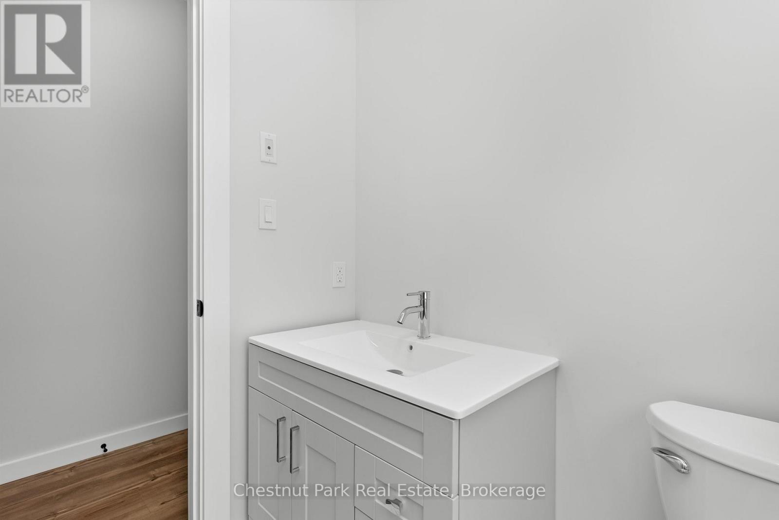 24 Aspen Lane, Nipissing, Ontario  P0H 1Z0 - Photo 9 - X12322627