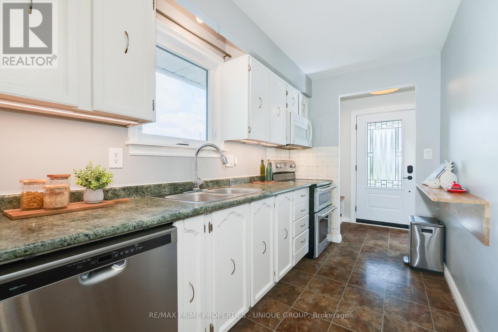520 Muirfield Street, Oshawa, Ontario  L1H 8G4 - Photo 13 - E12435034