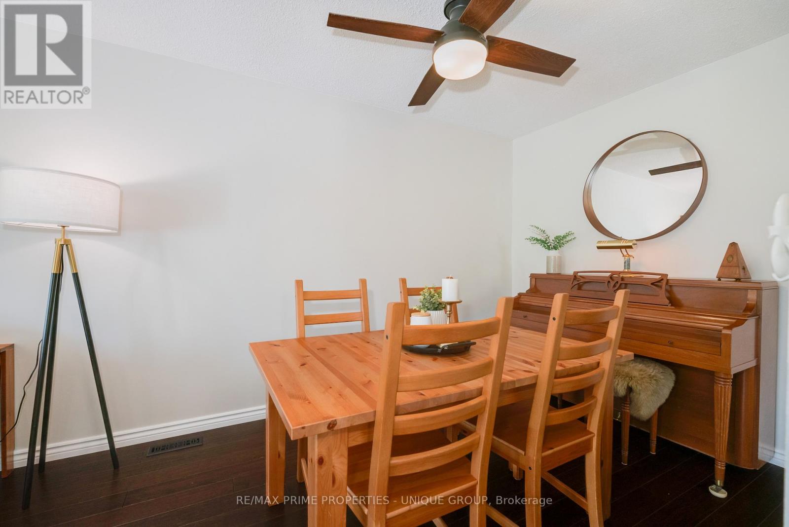 520 Muirfield Street, Oshawa, Ontario  L1H 8G4 - Photo 8 - E12435034