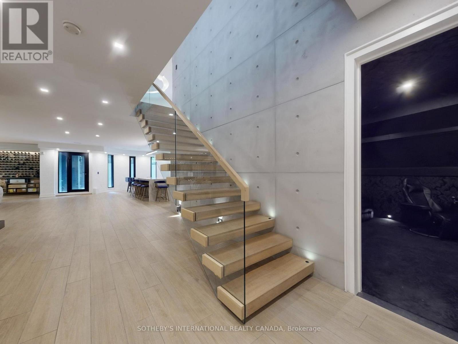 12 Winton Road, Toronto, Ontario  M4N 3E3 - Photo 37 - C12429674