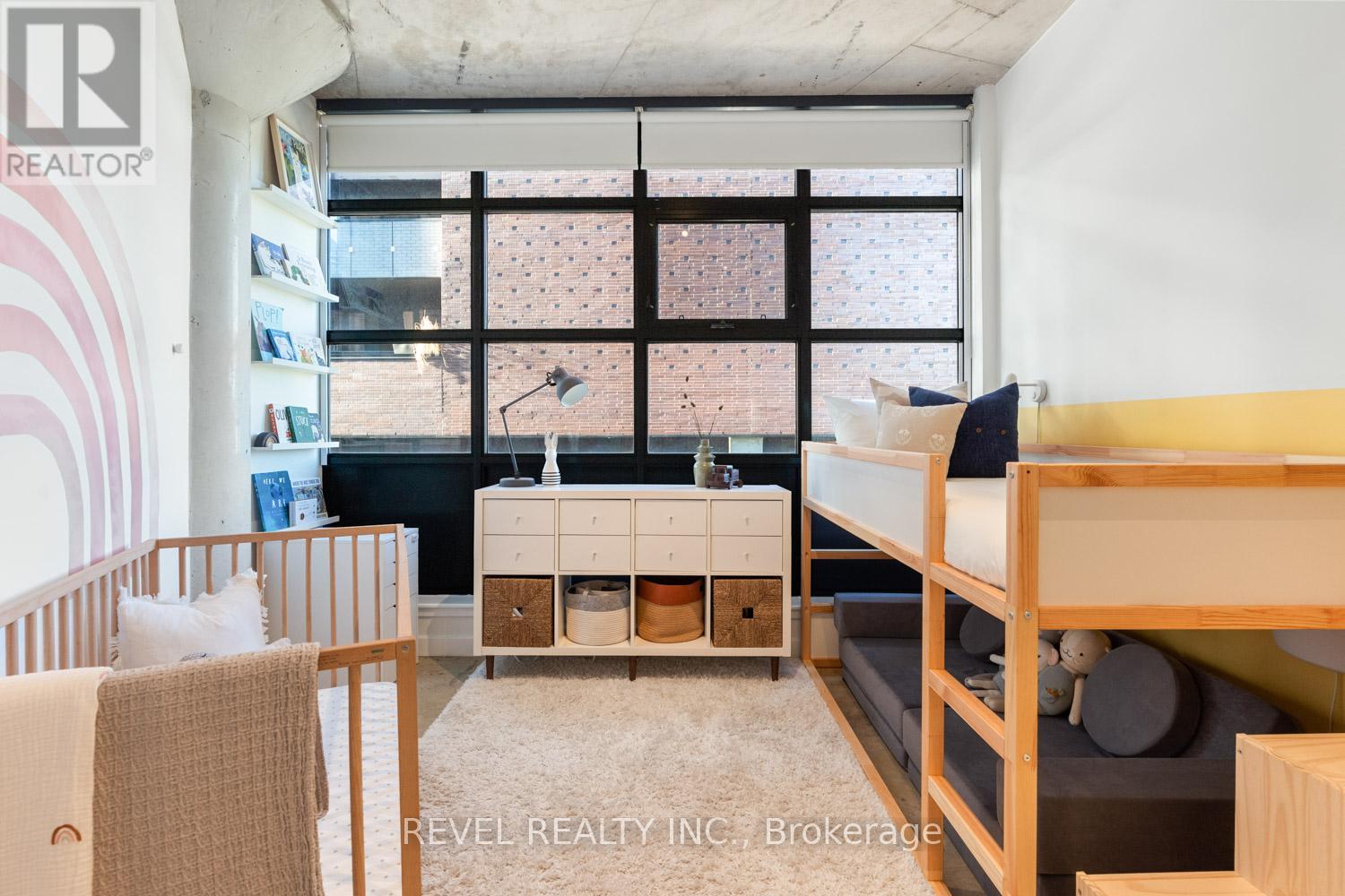 204 - 369 Sorauren Avenue, Toronto, Ontario  M6R 3C2 - Photo 18 - W12434917