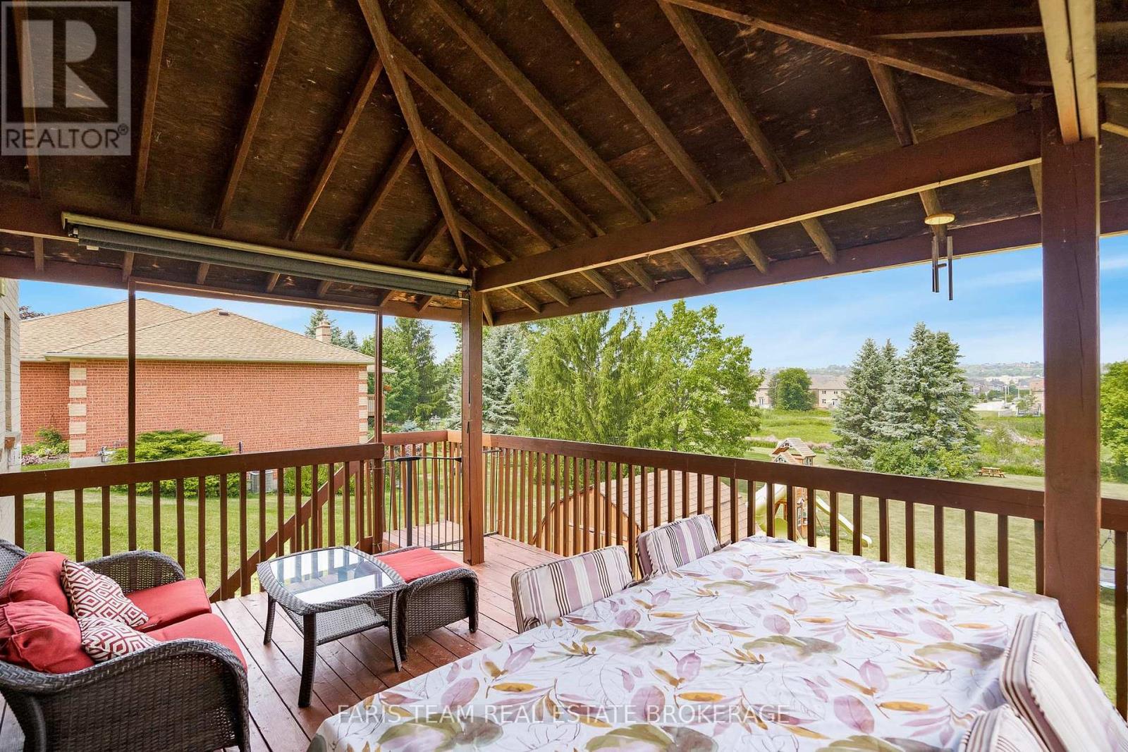 7 Golfview Boulevard, Bradford West Gwillimbury, Ontario  L3Z 2A6 - Photo 31 - N12435038