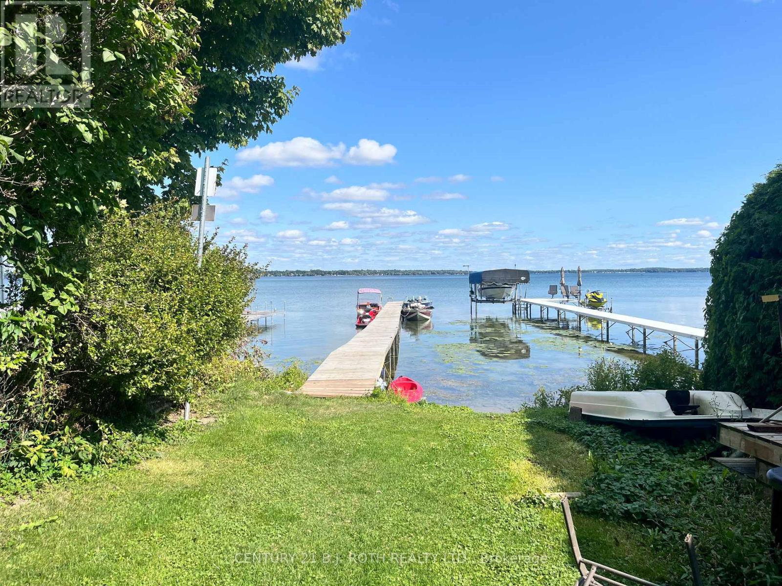 412 Limerick Crescent, Innisfil, Ontario  L0L 1K0 - Photo 12 - N12435072