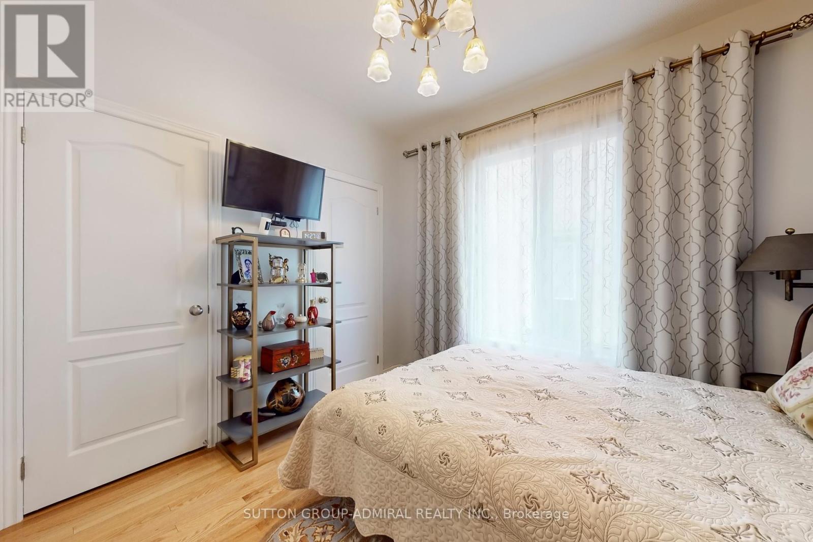 62 Waterton Way, Bradford West Gwillimbury, Ontario  L3Z 0R3 - Photo 29 - N12435089