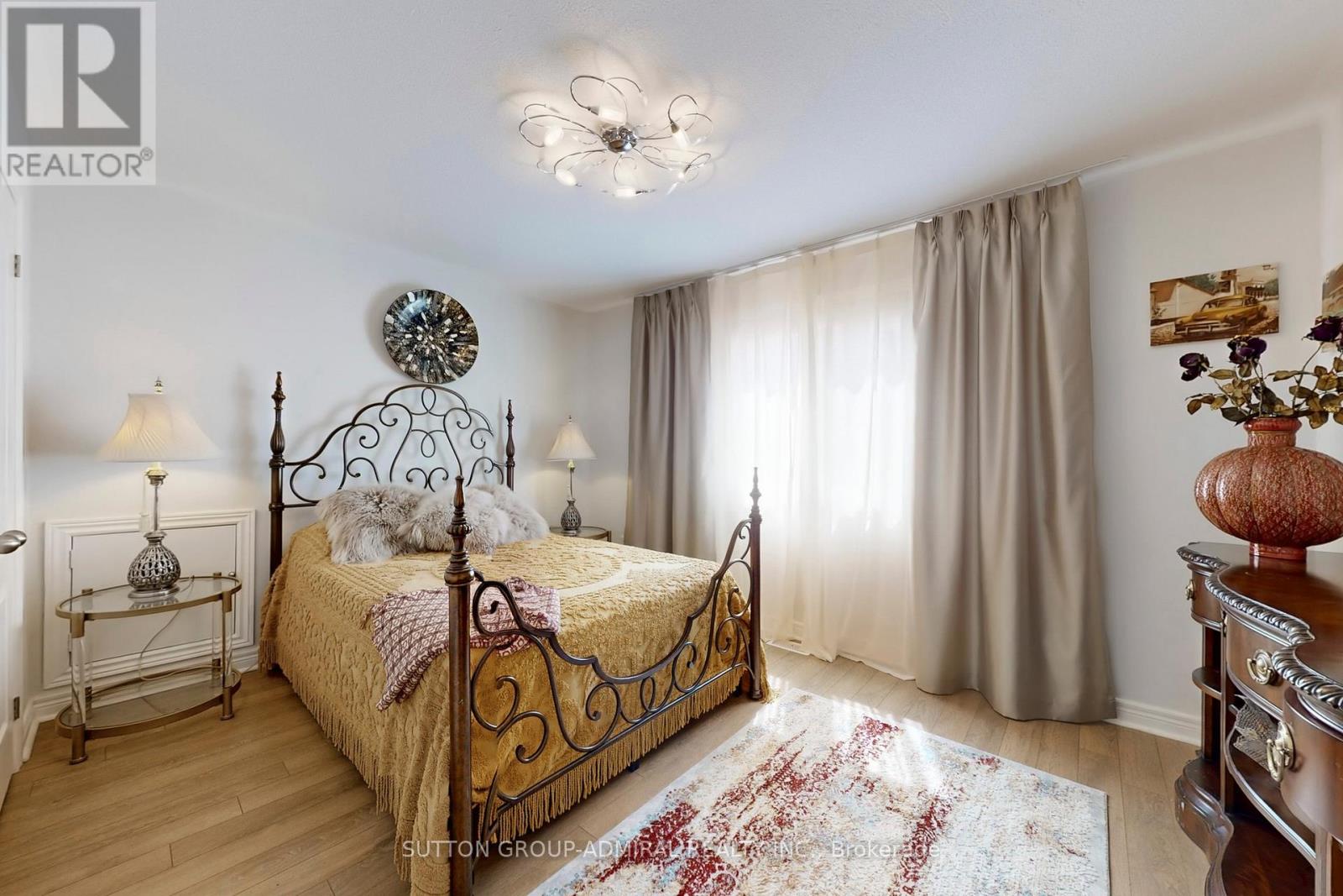 62 Waterton Way, Bradford West Gwillimbury, Ontario  L3Z 0R3 - Photo 32 - N12435089