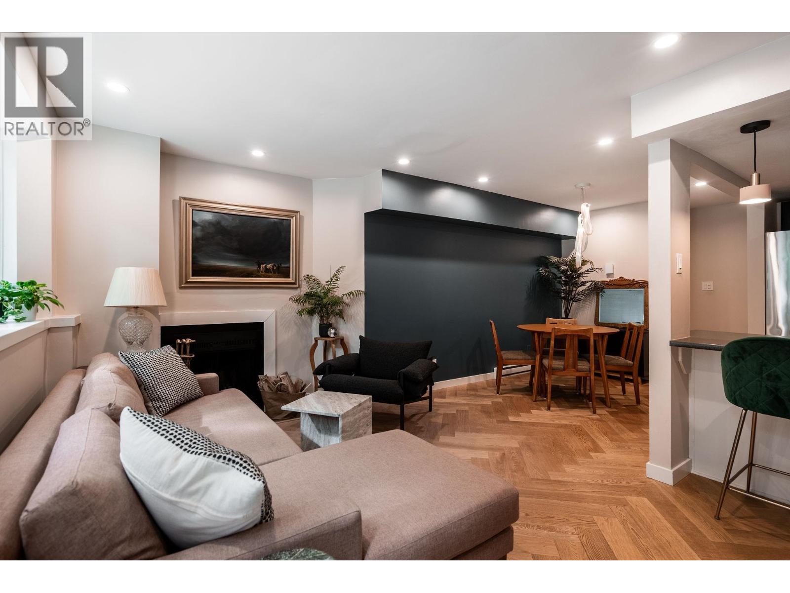 105 1922 W 7th Avenue, Vancouver, British Columbia  V6J 1T1 - Photo 4 - R3053397