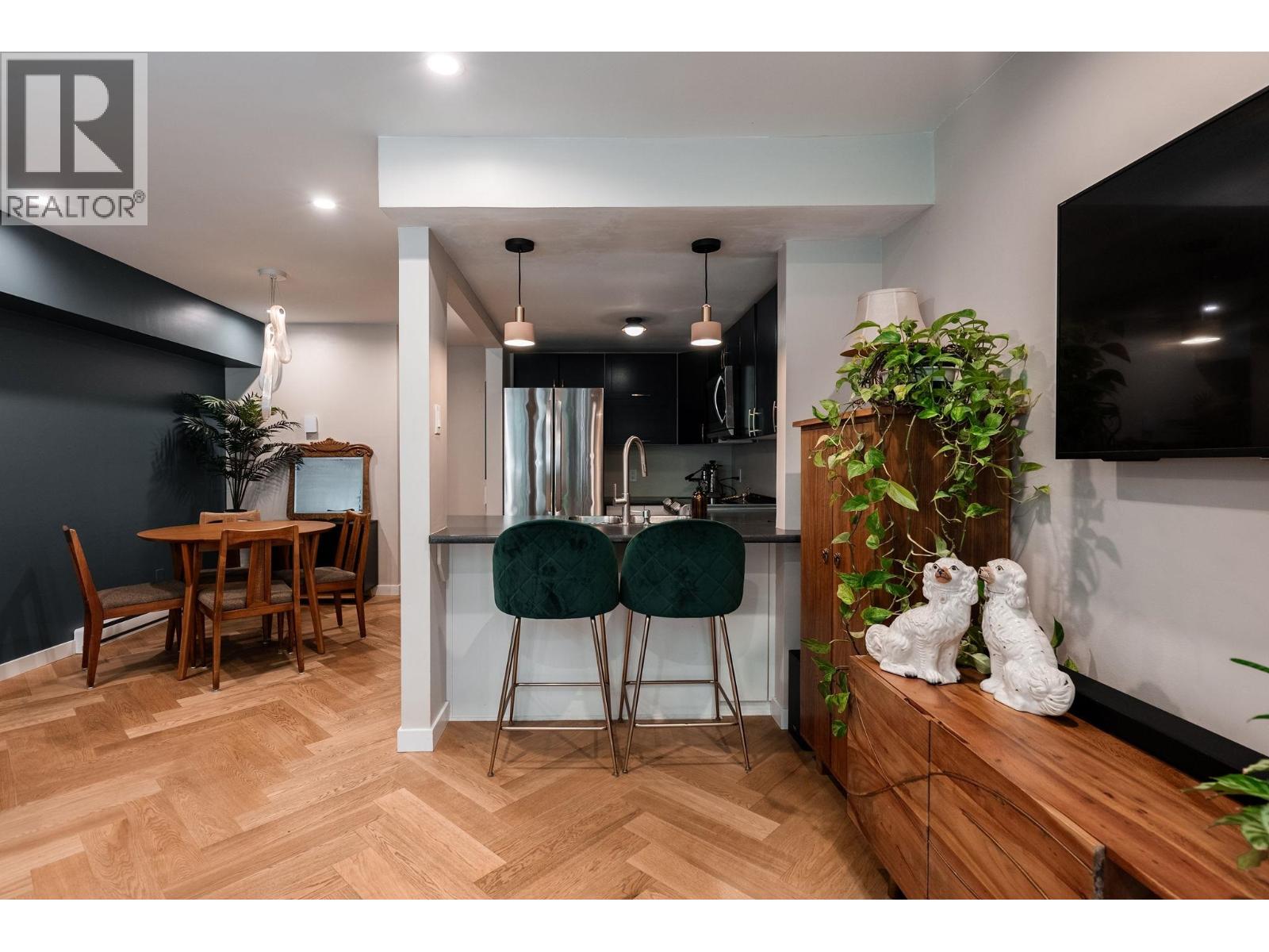 105 1922 W 7th Avenue, Vancouver, British Columbia  V6J 1T1 - Photo 6 - R3053397