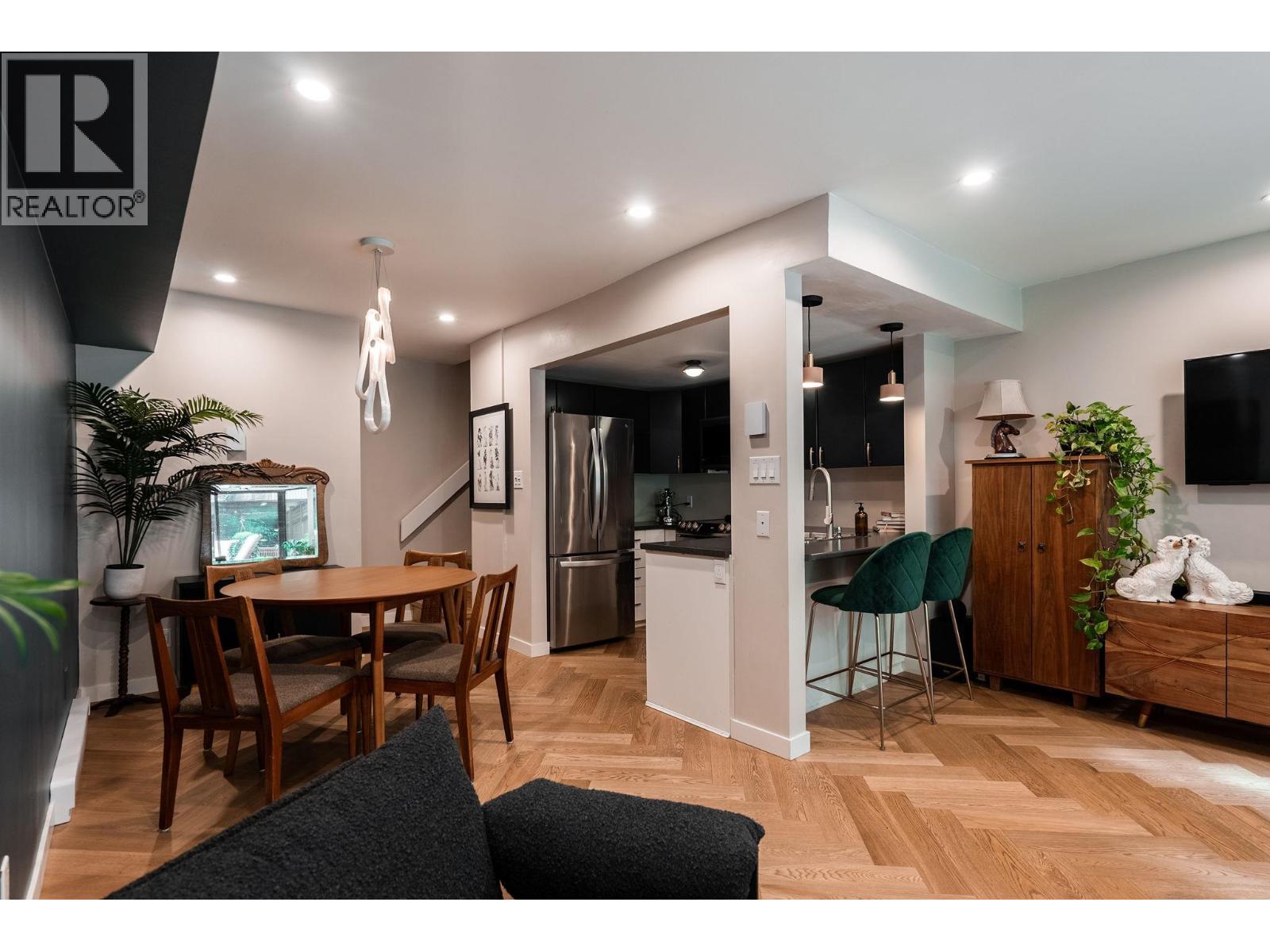 105 1922 W 7th Avenue, Vancouver, British Columbia  V6J 1T1 - Photo 7 - R3053397